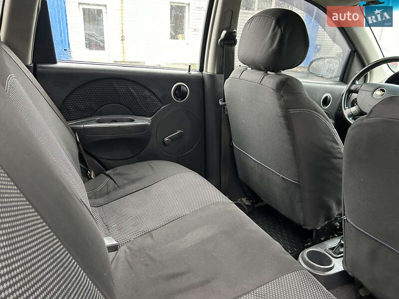 Хэтчбек Chevrolet Aveo 2007 в Малине