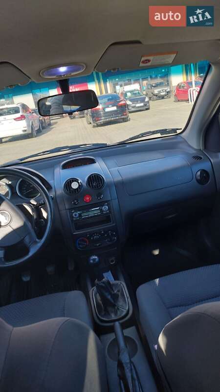 Хэтчбек Chevrolet Aveo 2007 в Львове фото 2 Хэтчбек Chevrolet Aveo 2007 в Львове
