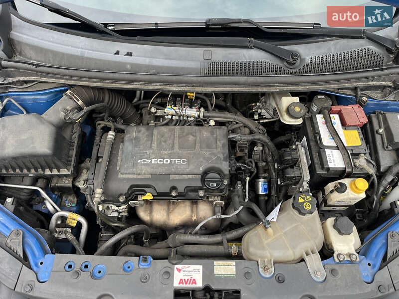 Хэтчбек Chevrolet Aveo 2012 в Киеве