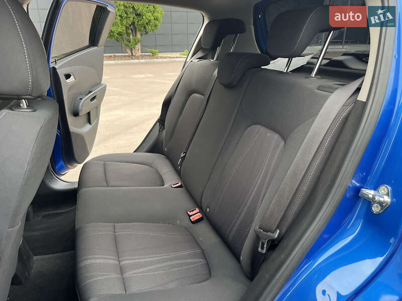 Хэтчбек Chevrolet Aveo 2012 в Киеве