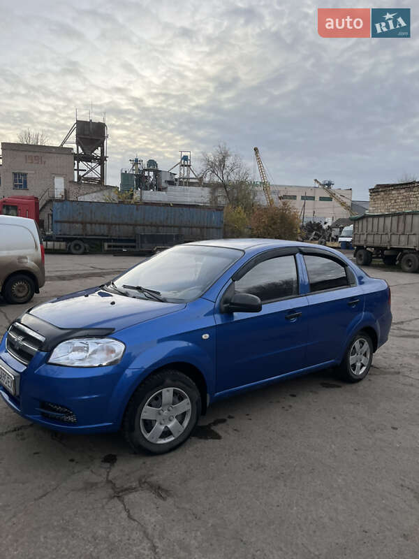 Седан Chevrolet Aveo 2008 в Миколаєві