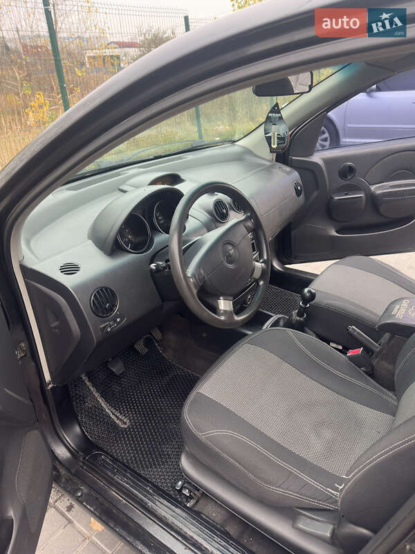 Хэтчбек Chevrolet Aveo 2006 в Днепре фото 13 Хэтчбек Chevrolet Aveo 2006 в Днепре