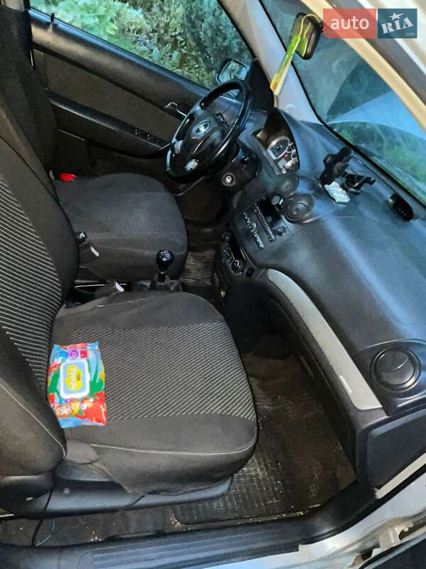 Седан Chevrolet Aveo 2006 в Тернополе