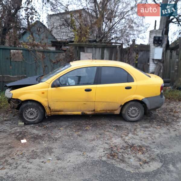 Седан Chevrolet Aveo 2005 в Харькове фото Седан Chevrolet Aveo 2005 в Харькове