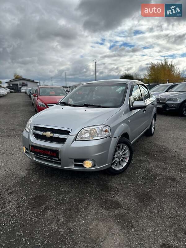 Седан Chevrolet Aveo 2007 в Белогородке