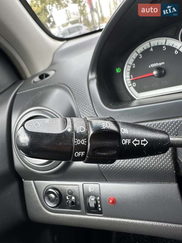 Седан Chevrolet Aveo 2007 в Белогородке