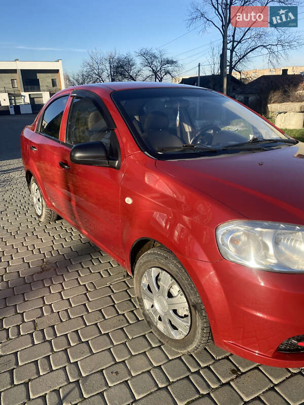 Седан Chevrolet Aveo 2008 в Чорткове