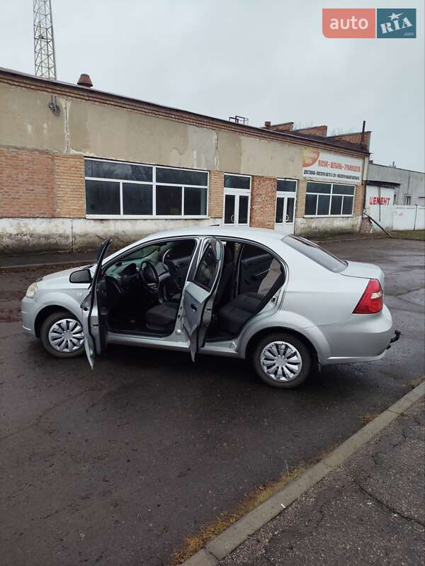 Седан Chevrolet Aveo 2008 в Гребенке фото 4 Седан Chevrolet Aveo 2008 в Гребенке