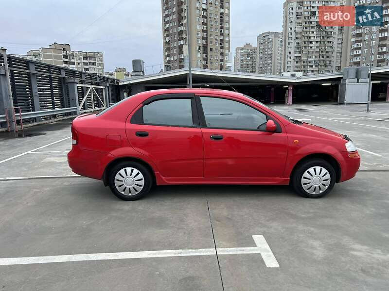 Седан Chevrolet Aveo 2005 в Киеве фото 9 Седан Chevrolet Aveo 2005 в Киеве