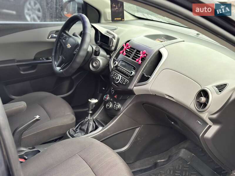 Седан Chevrolet Aveo 2012 в Харкові фото 7 Седан Chevrolet Aveo 2012 в Харкові