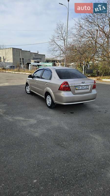 Седан Chevrolet Aveo 2007 в Чемерівцях