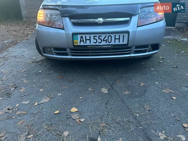 Седан Chevrolet Aveo 2006 в Киеве