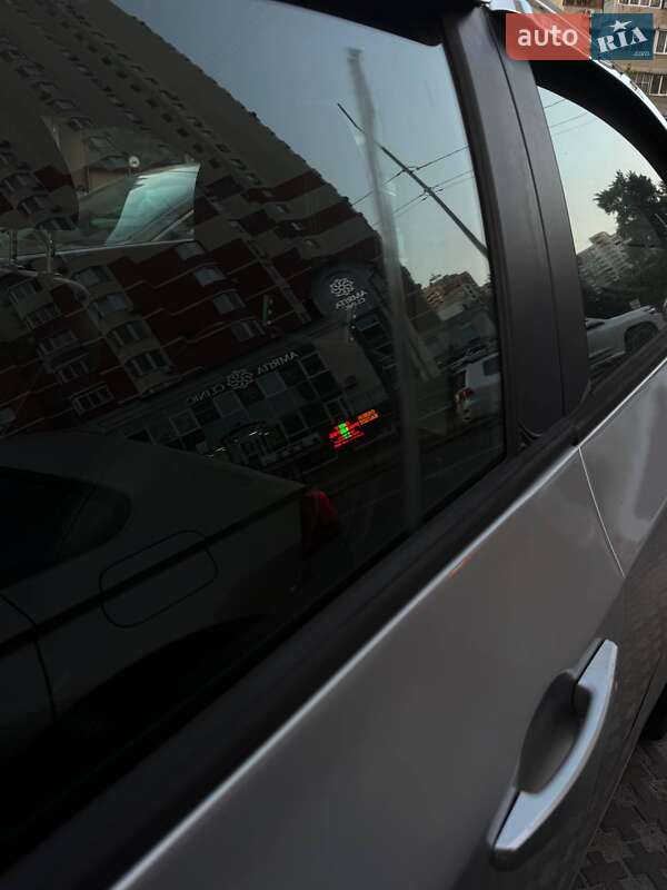 Седан Chevrolet Aveo 2012 в Киеве фото 14 Седан Chevrolet Aveo 2012 в Киеве