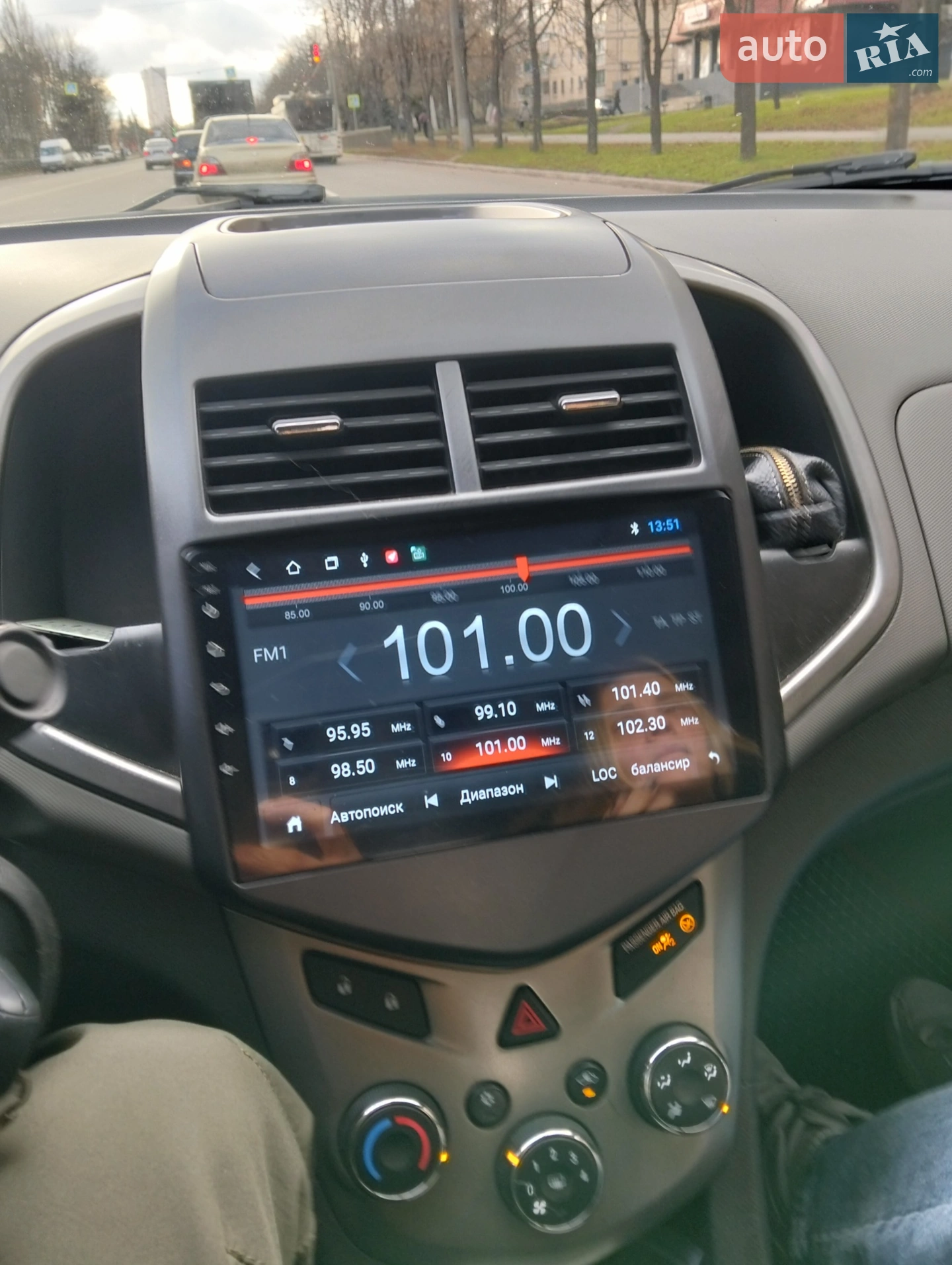 2013 Chevrolet Aveo - мініатюра 2