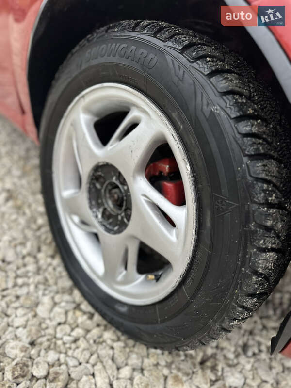 Седан Chevrolet Aveo 2005 в Тернополі