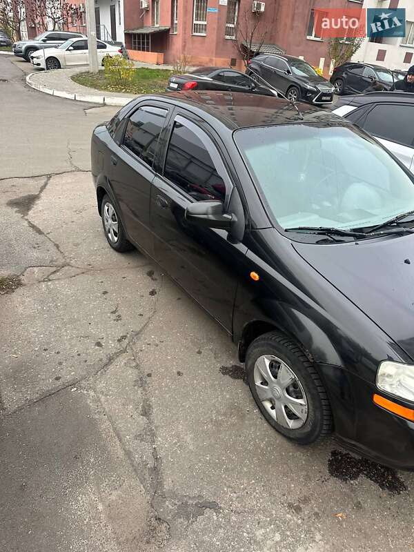 Седан Chevrolet Aveo 2004 в Харькове фото 5 Седан Chevrolet Aveo 2004 в Харькове