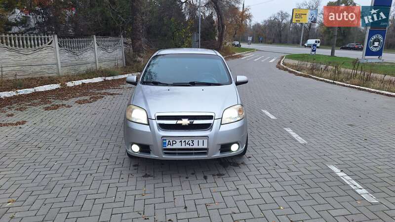 Седан Chevrolet Aveo 2006 в Запоріжжі