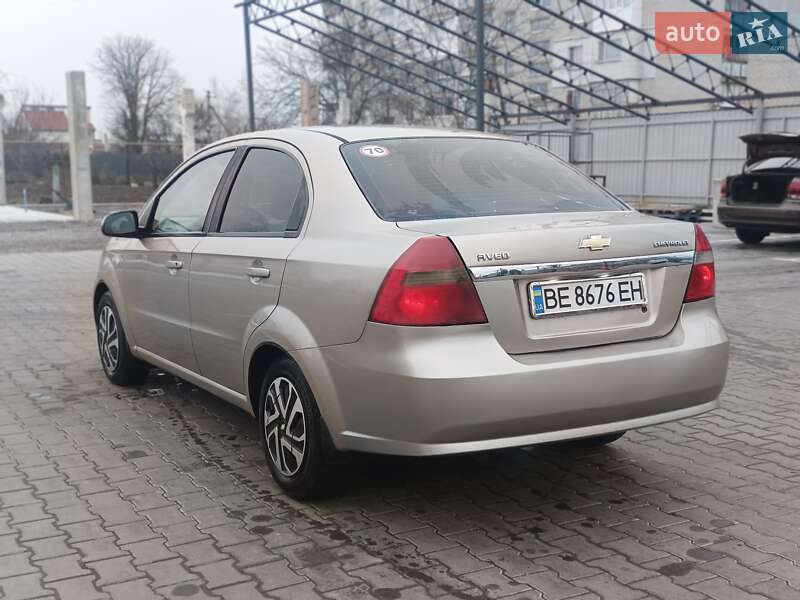 Седан Chevrolet Aveo 2007 в Новому Бузі