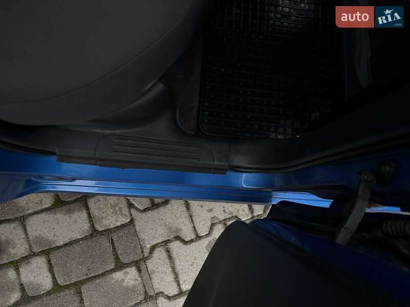 Седан Chevrolet Aveo 2010 в Львове