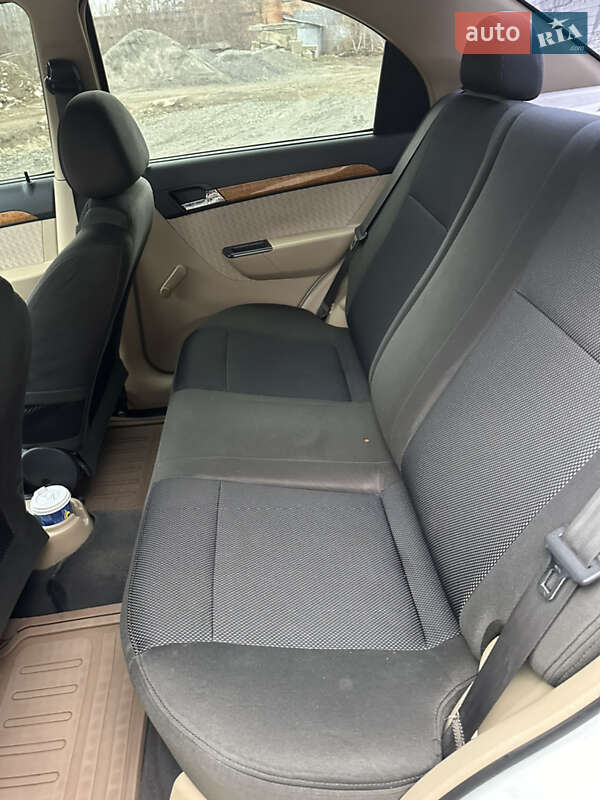 Седан Chevrolet Aveo 2008 в Полтаве фото 20 Седан Chevrolet Aveo 2008 в Полтаве