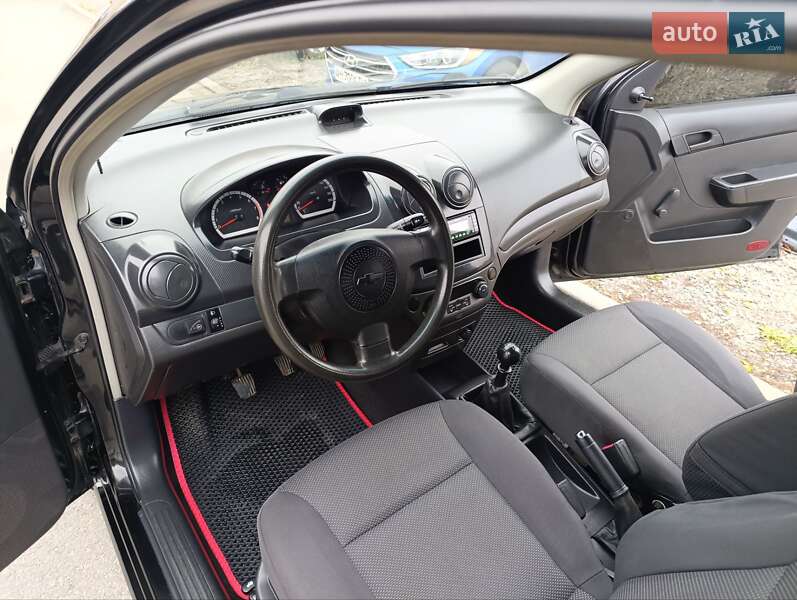 Седан Chevrolet Aveo 2008 в Харькове