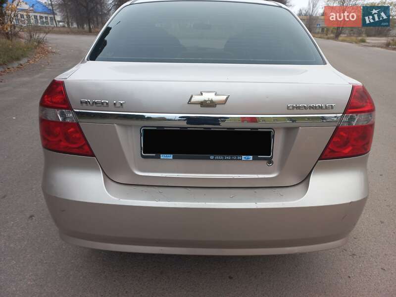 Седан Chevrolet Aveo 2008 в Шостке