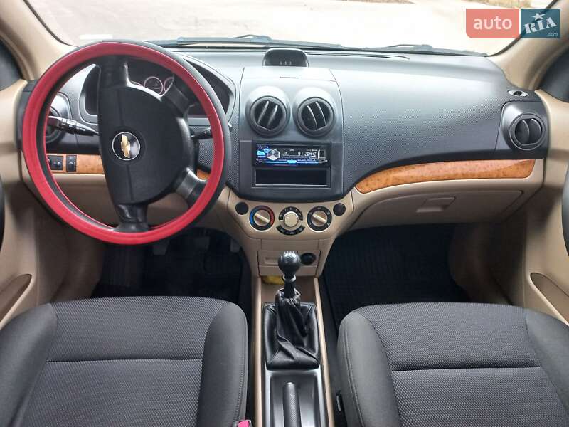 Седан Chevrolet Aveo 2008 в Шостке
