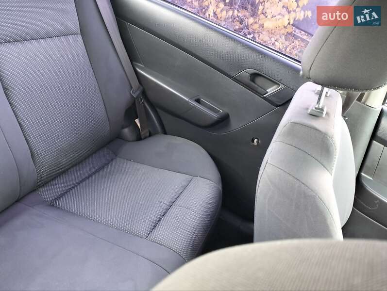 Седан Chevrolet Aveo 2007 в Николаеве