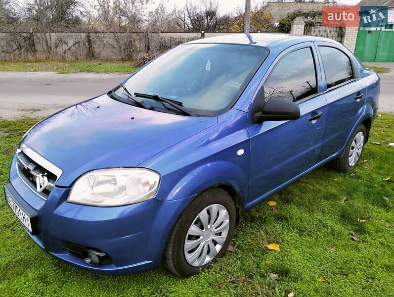 Седан Chevrolet Aveo 2007 в Николаеве