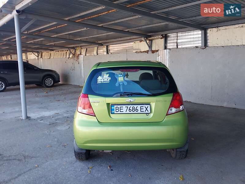 Хэтчбек Chevrolet Aveo 2005 в Николаеве