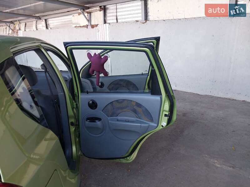 Хэтчбек Chevrolet Aveo 2005 в Николаеве
