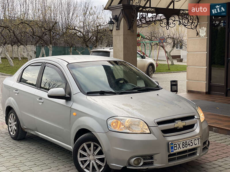 Седан Chevrolet Aveo 2007 в Дунаевцах