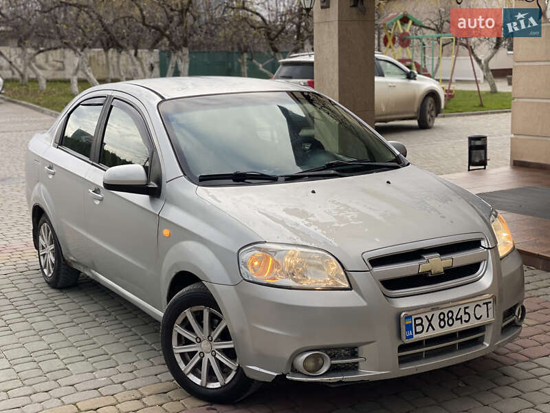 Седан Chevrolet Aveo 2007 в Дунаевцах