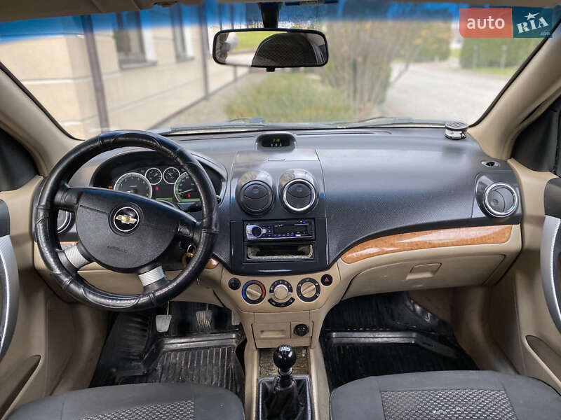 Седан Chevrolet Aveo 2007 в Дунаевцах