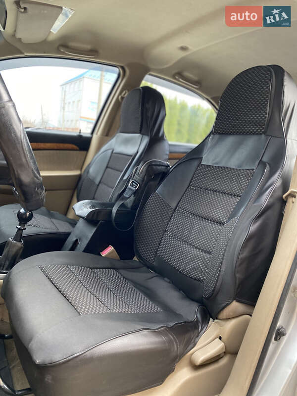 Седан Chevrolet Aveo 2007 в Дунаевцах