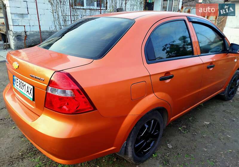 Седан Chevrolet Aveo 2006 в Днепре