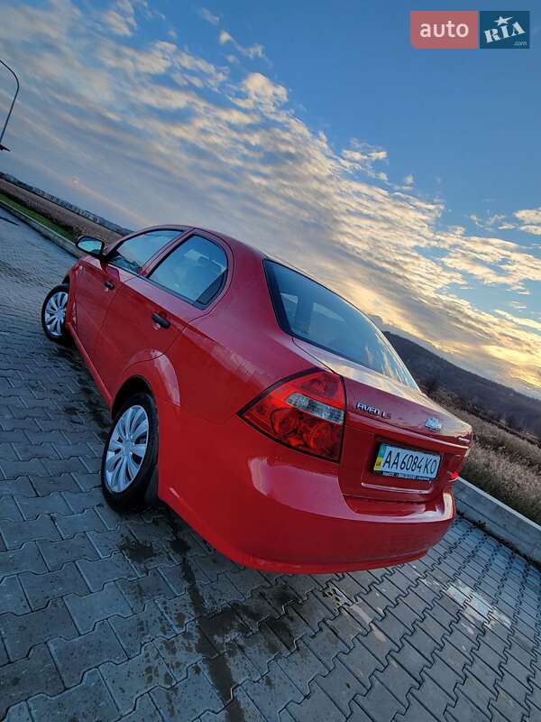 Седан Chevrolet Aveo 2008 в Киеве фото 5 Седан Chevrolet Aveo 2008 в Киеве