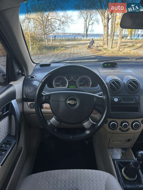 Седан Chevrolet Aveo 2007 в Запорожье
