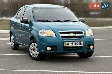 Седан Chevrolet Aveo 2009 в Києві