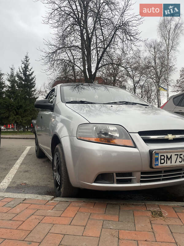 Седан Chevrolet Aveo 2005 в Сумах