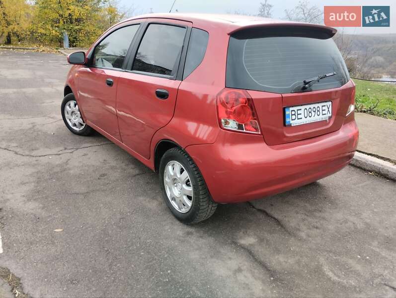 Хэтчбек Chevrolet Aveo 2005 в Южноукраинске фото 5 Хэтчбек Chevrolet Aveo 2005 в Южноукраинске