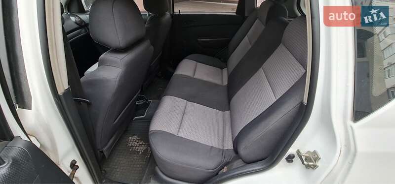 Хэтчбек Chevrolet Aveo 2008 в Харькове