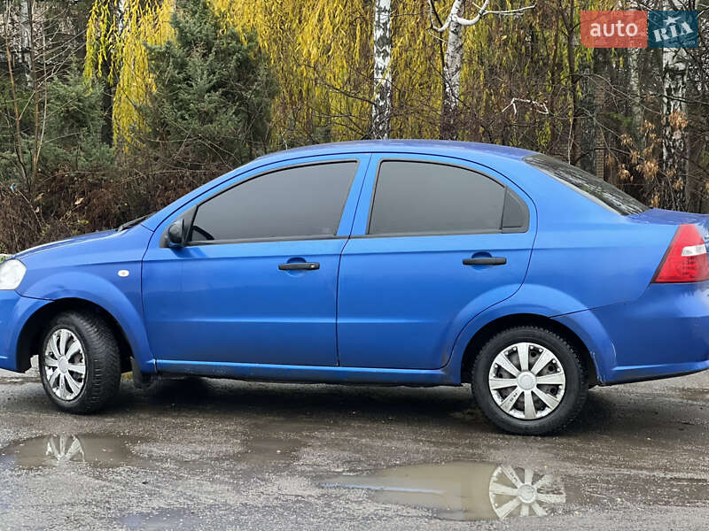 Седан Chevrolet Aveo 2008 в Гайсине
