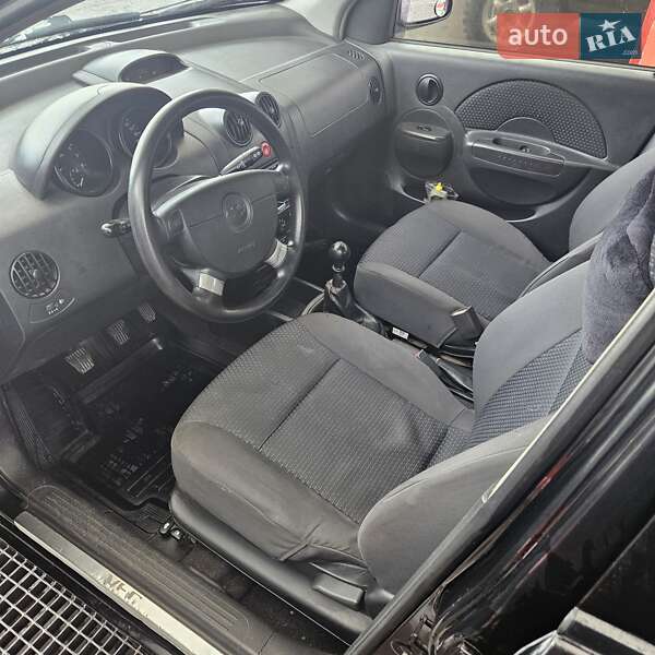 Хэтчбек Chevrolet Aveo 2006 в Одессе