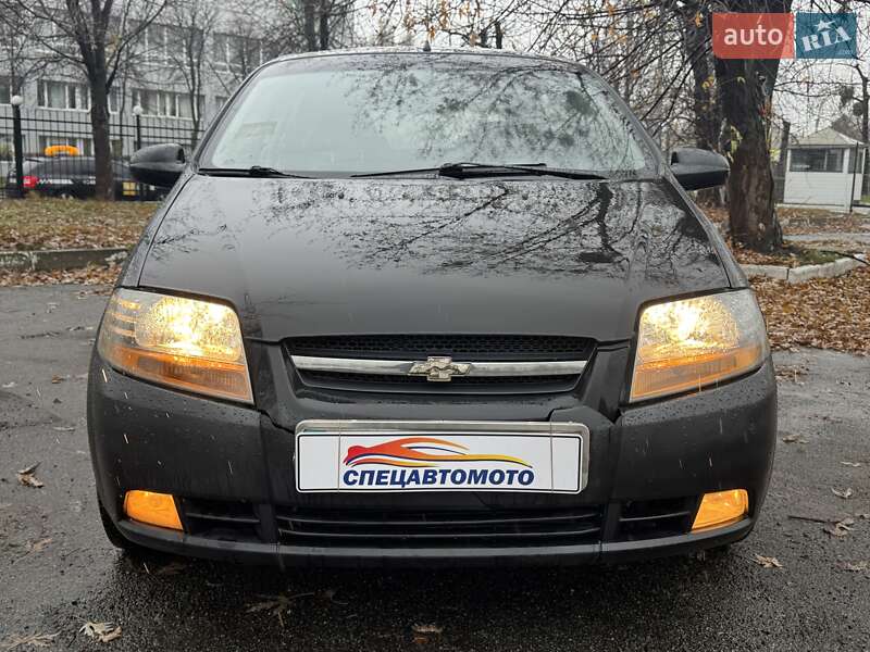 Хэтчбек Chevrolet Aveo 2006 в Киеве