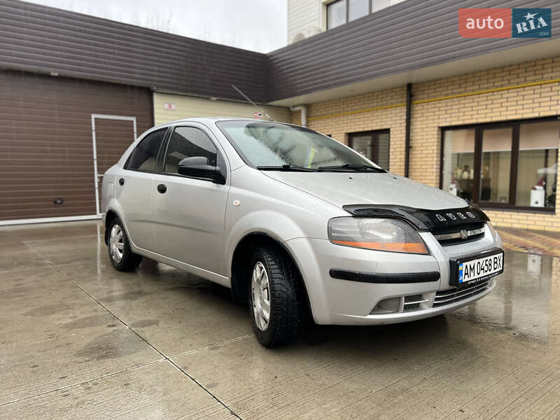 Седан Chevrolet Aveo 2005 в Бердичеве фото 4 Седан Chevrolet Aveo 2005 в Бердичеве