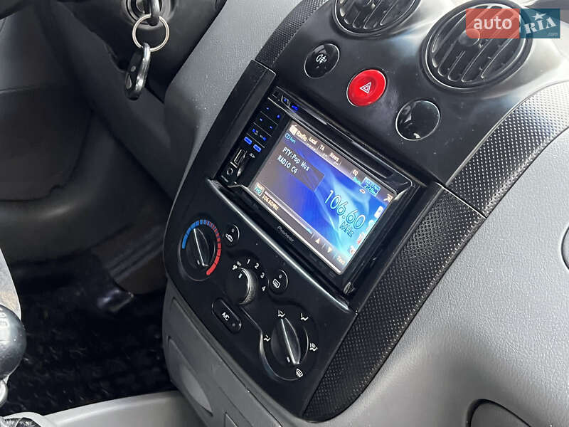 Хэтчбек Chevrolet Aveo 2005 в Кицмани