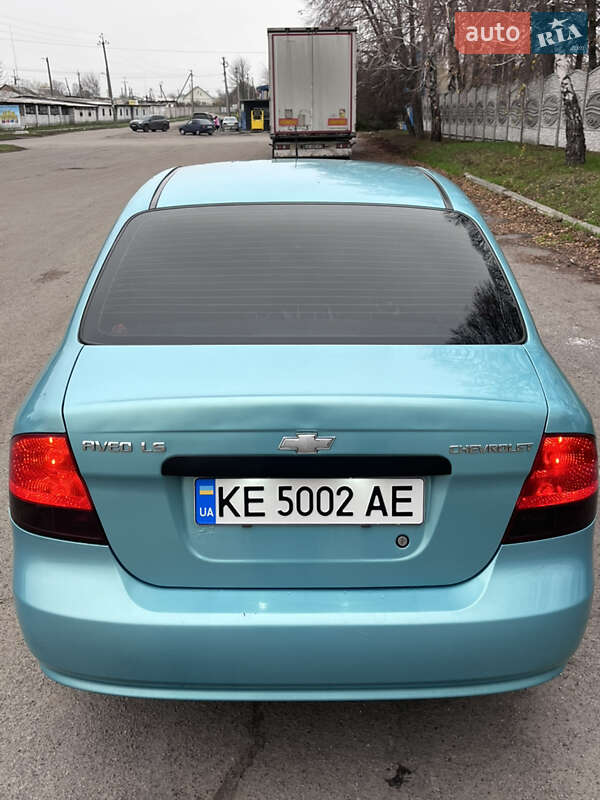Седан Chevrolet Aveo 2006 в Днепре