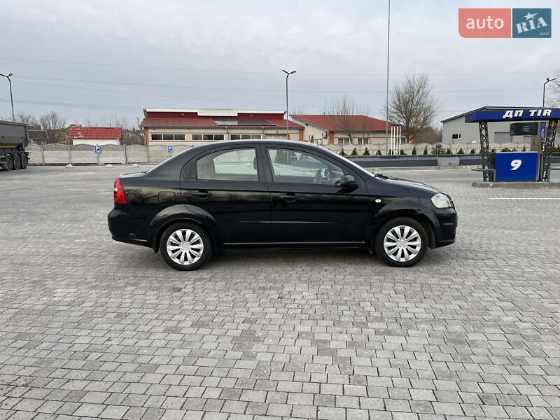 Седан Chevrolet Aveo 2007 в Запорожье