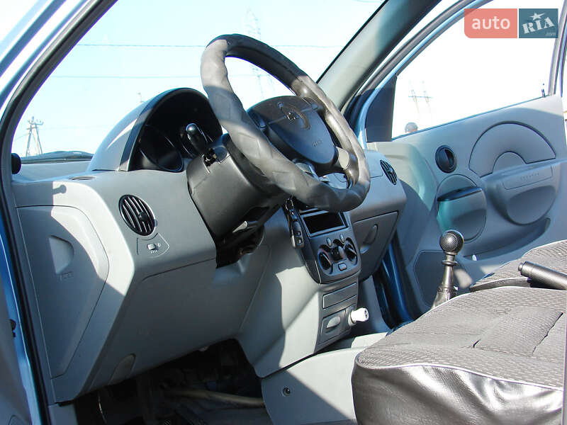 Седан Chevrolet Aveo 2004 в Одессе фото 14 Седан Chevrolet Aveo 2004 в Одессе